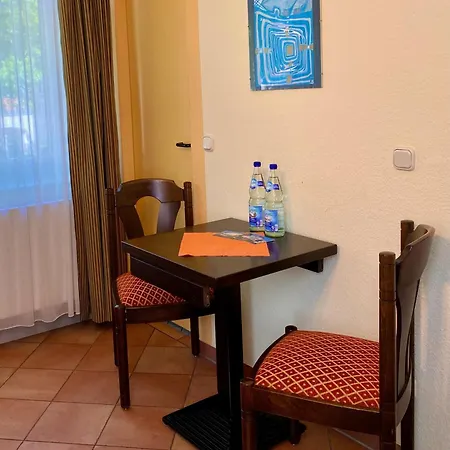 Edda - Ferienzimmer 5 * Graal-Mueritz